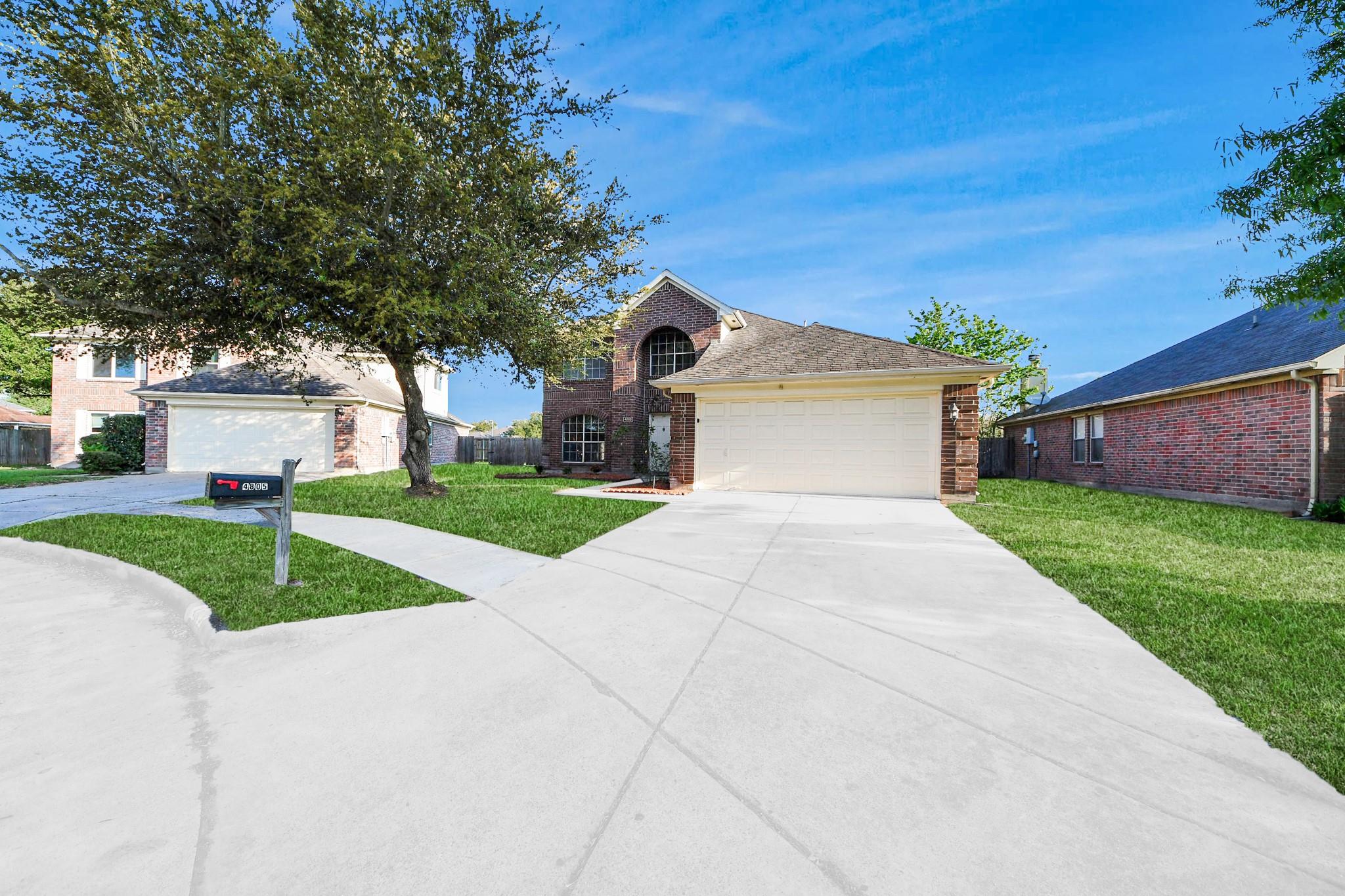 4805 E Columbary Drive