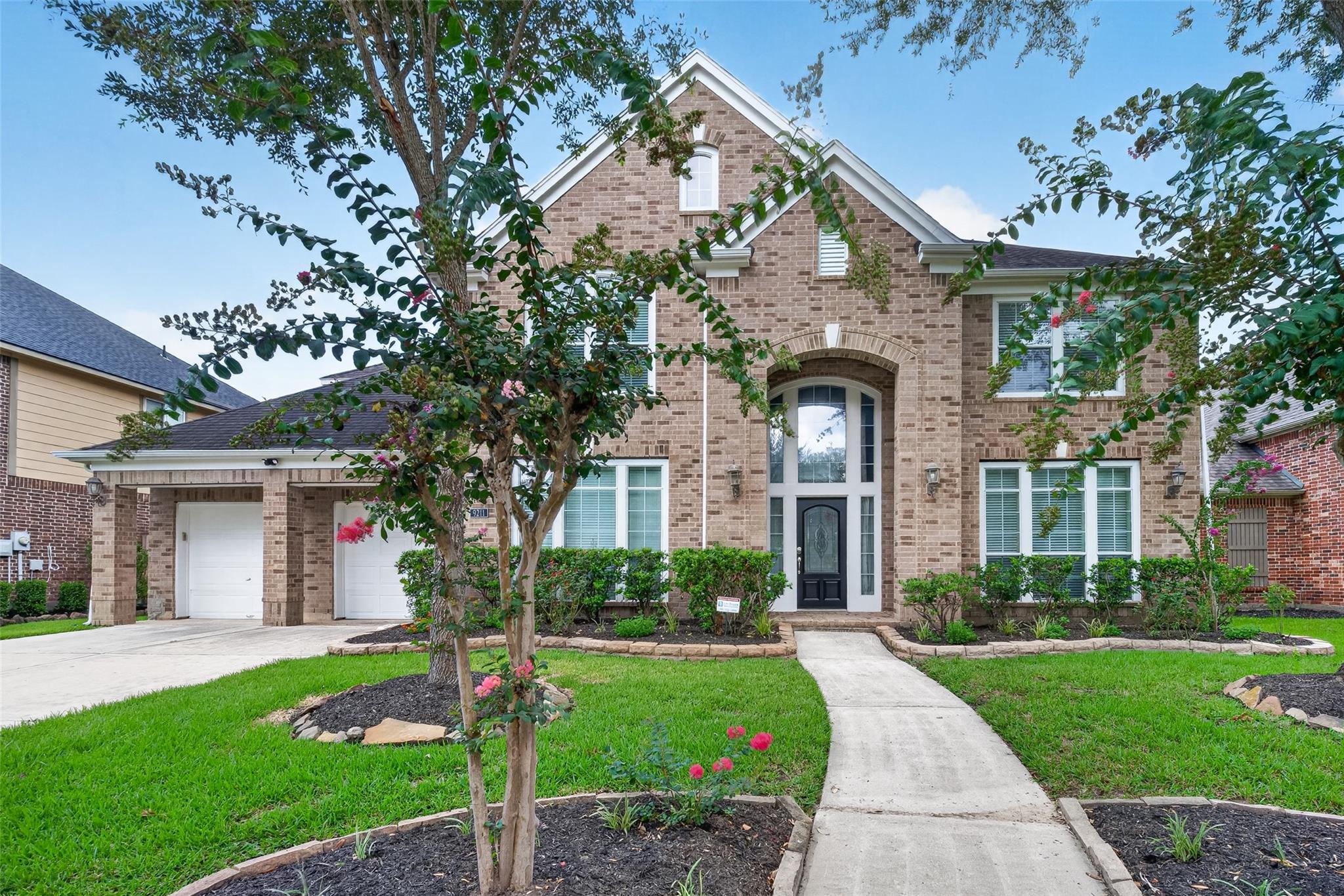 9211 Cold Hollow Lane