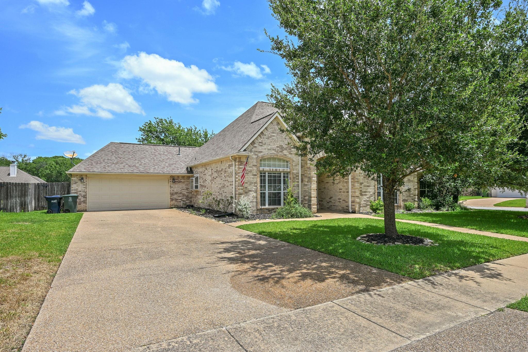 2107 Williams Way