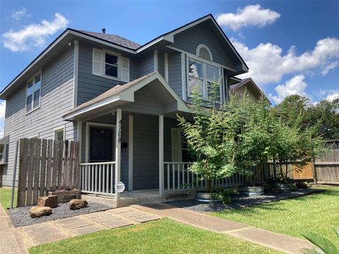 Photo of 4708 Park Drive, Houston, TX 77023 (MLS # 88783177)