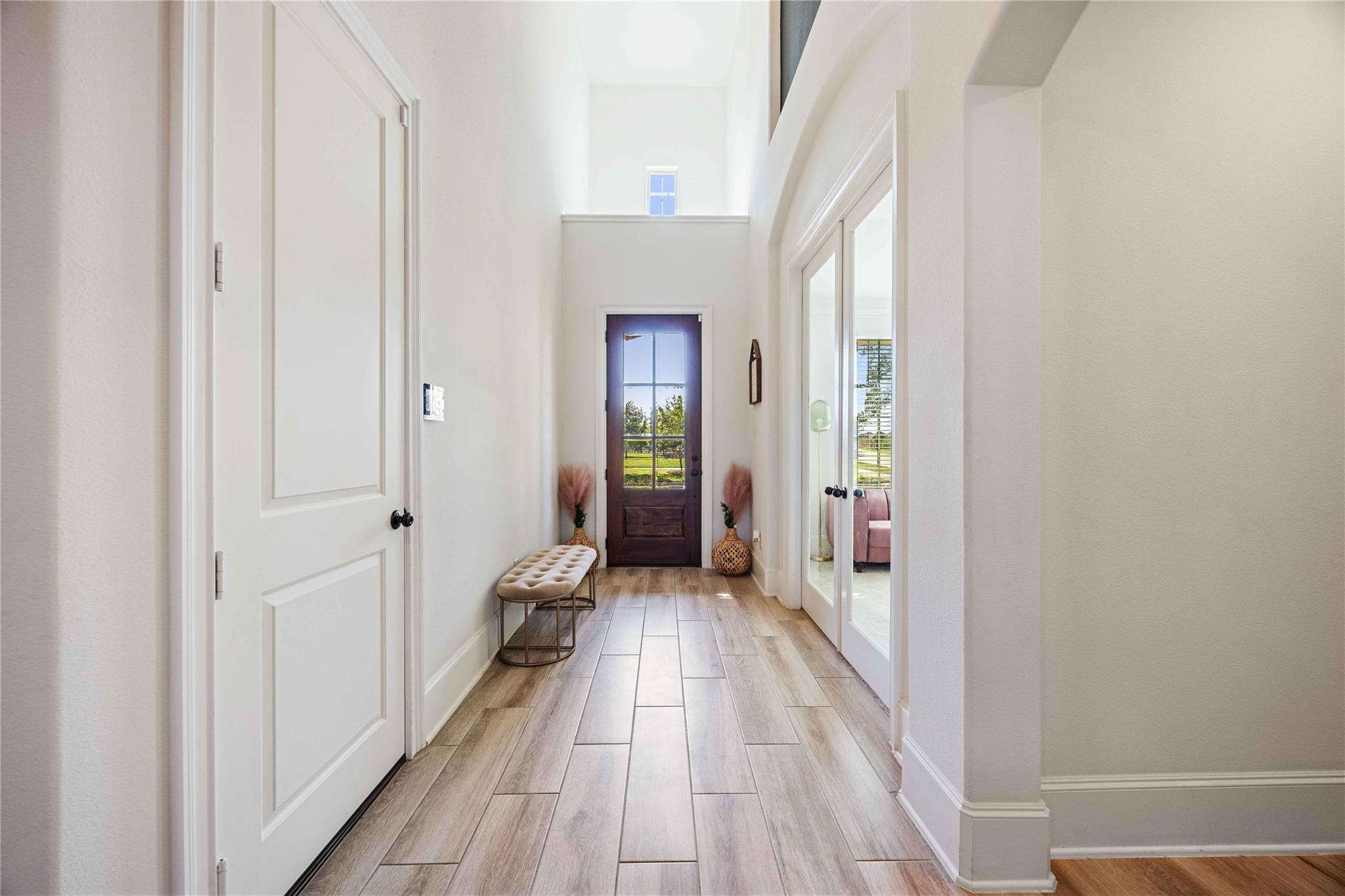 8803 Autumn Pine Drive