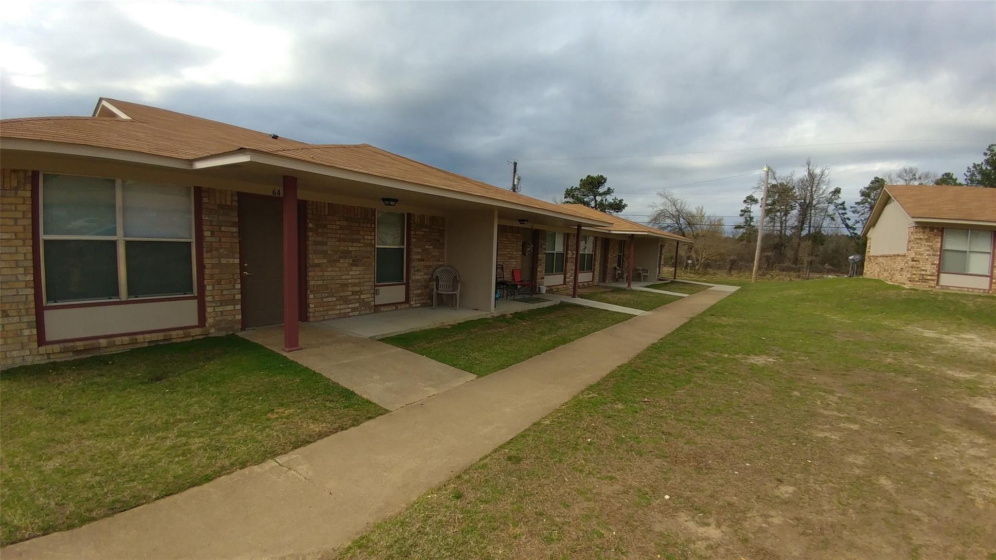 1300 Courtland Rd