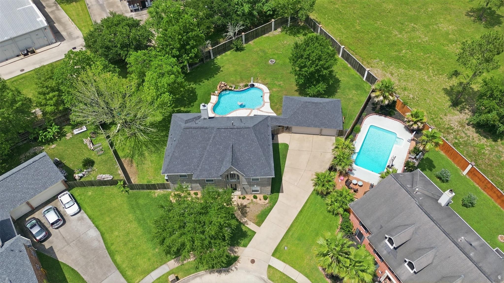 2402 Daytona Court