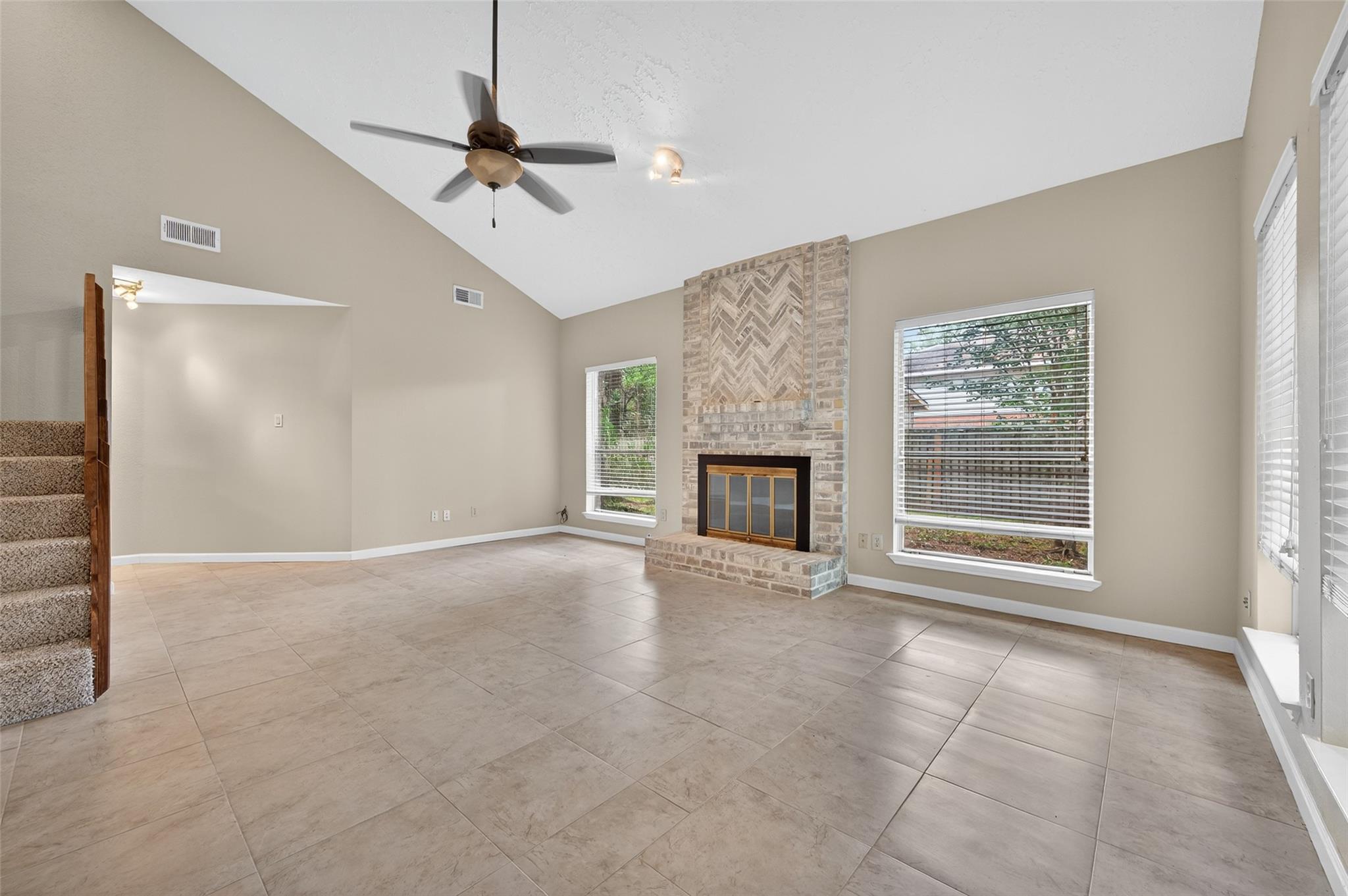 11202 Crooked Pine Drive