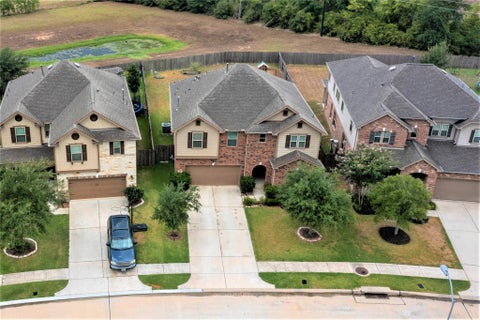 Homes For Sale - 28635 Cranford Sage Lane<br/> Katy, TX 77494