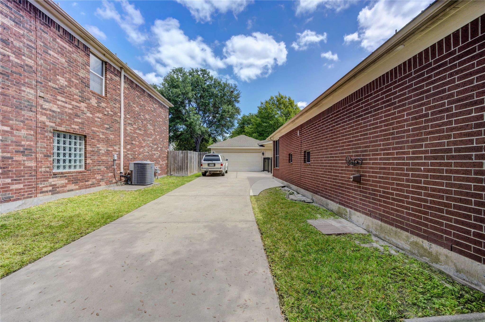 11826 Canyon Mills Drive