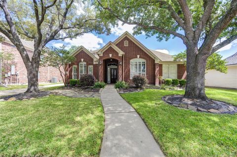 Photo of 11826 Canyon Mills Drive, Houston, TX 77095 (MLS # 27304380)