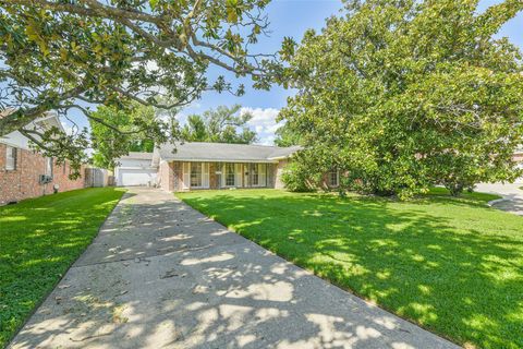 Photo of 4406 Ingersoll Street, Houston, TX 77027 (MLS # 62435012)