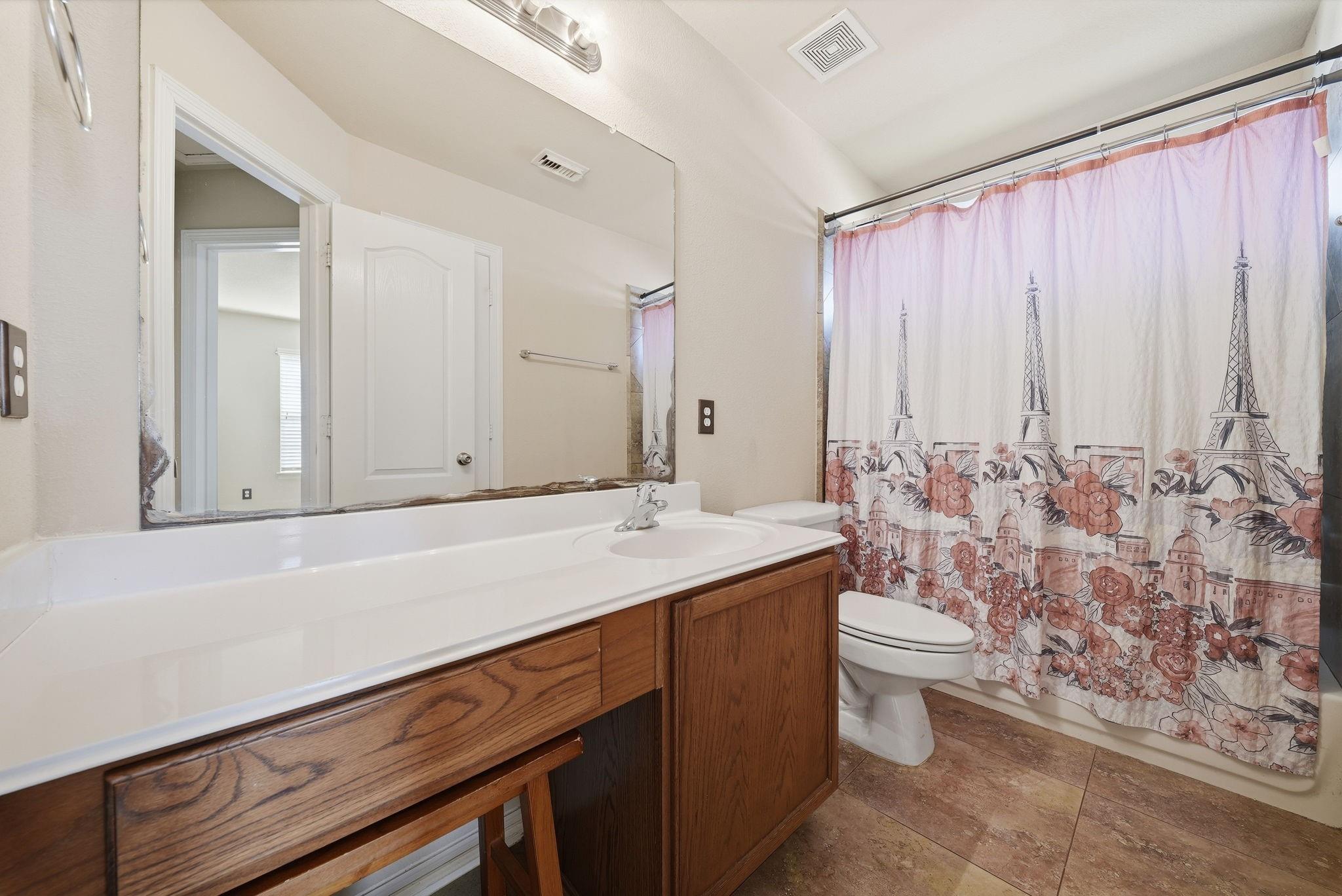 2308 Oakleaf Hills Circle