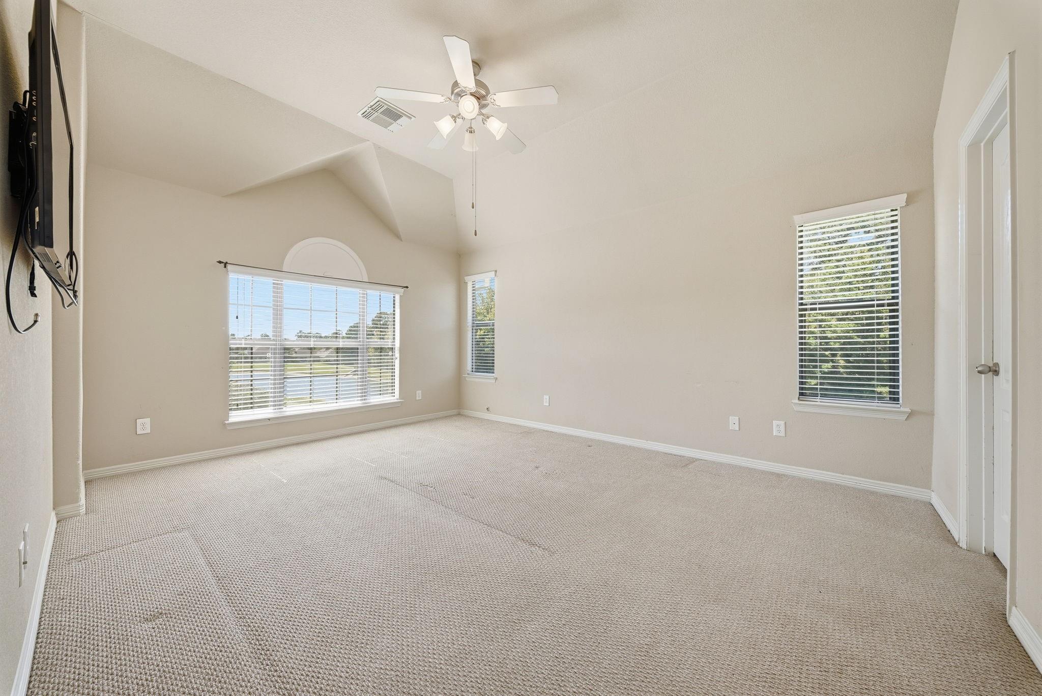 2308 Oakleaf Hills Circle