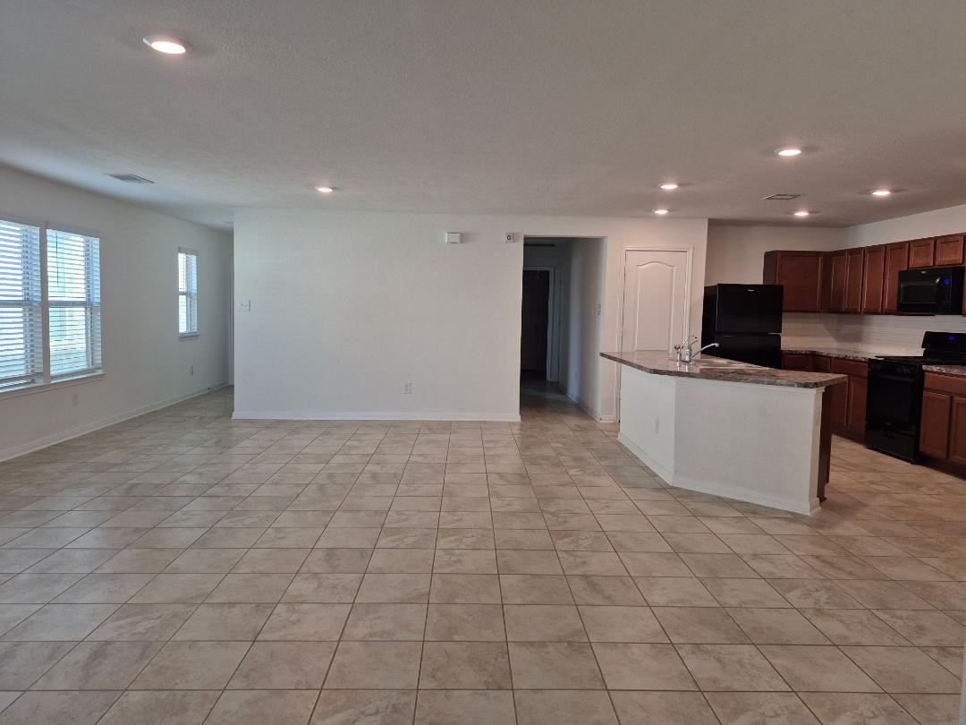 6715 Hillsdale Creek Drive