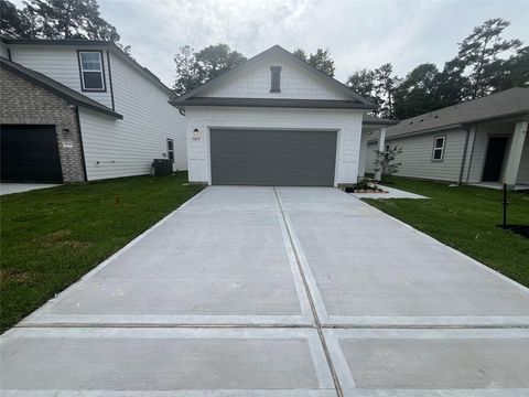 Photo of 6049 Majestic Creek Trail, Porter, TX 77365 (MLS # 60502246)