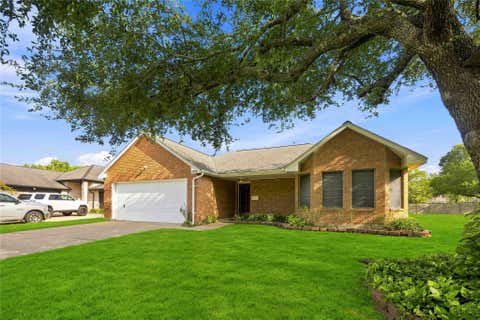 Photo of 2755 N Larkspur Circle, Pearland, TX 77584 (MLS # 2731108)