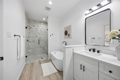 Photo of 5214 Rue Street, Houston, TX 77033 (MLS # 30179592)