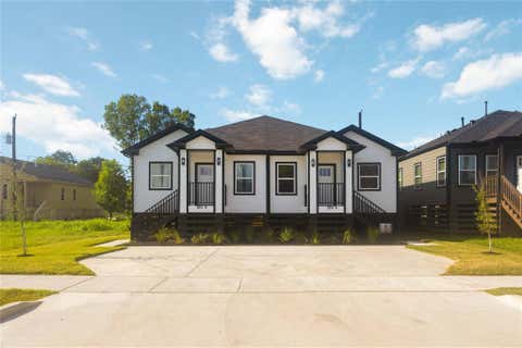 Photo of 5214 Rue Street, Houston, TX 77033 (MLS # 30179592)