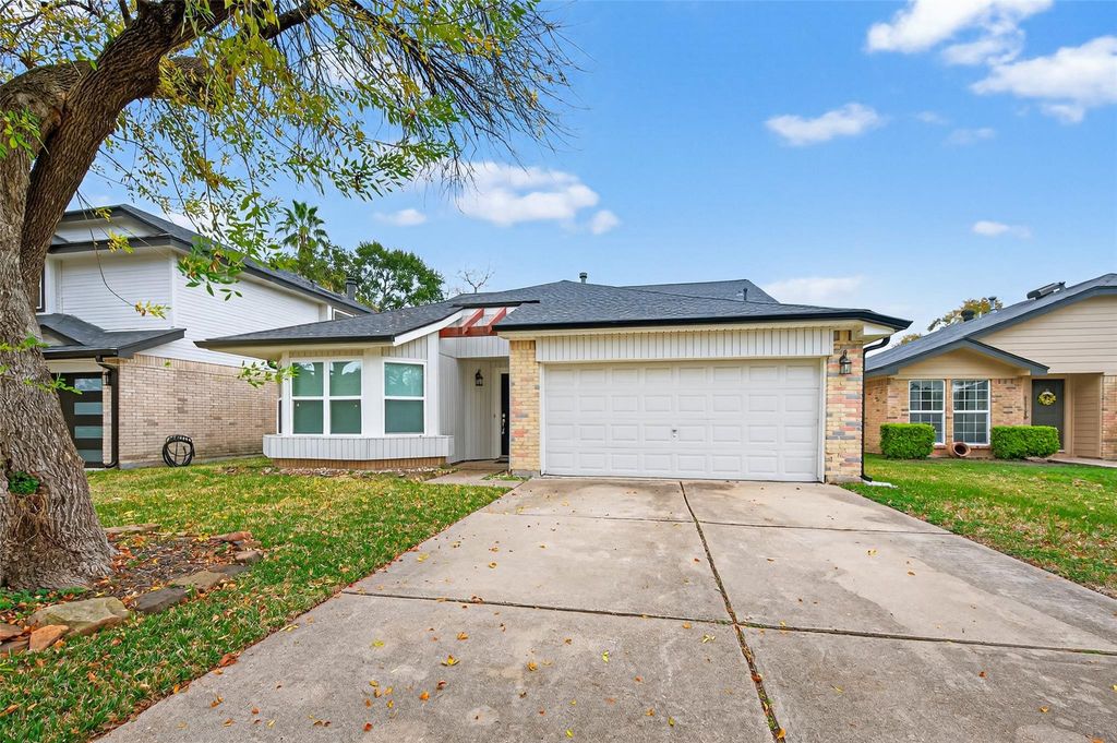 Photo of 10706 Lazy Meadows Drive, Houston, TX 77064 (MLS # 28893416)