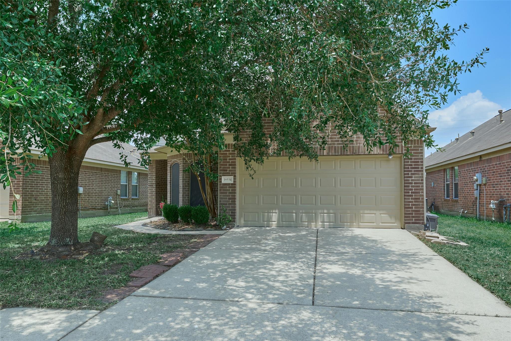 18534 Alemarble Oak Street