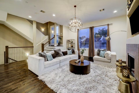Photo of 2022 Converse Street, Houston, TX 77006 (MLS # 69651493)