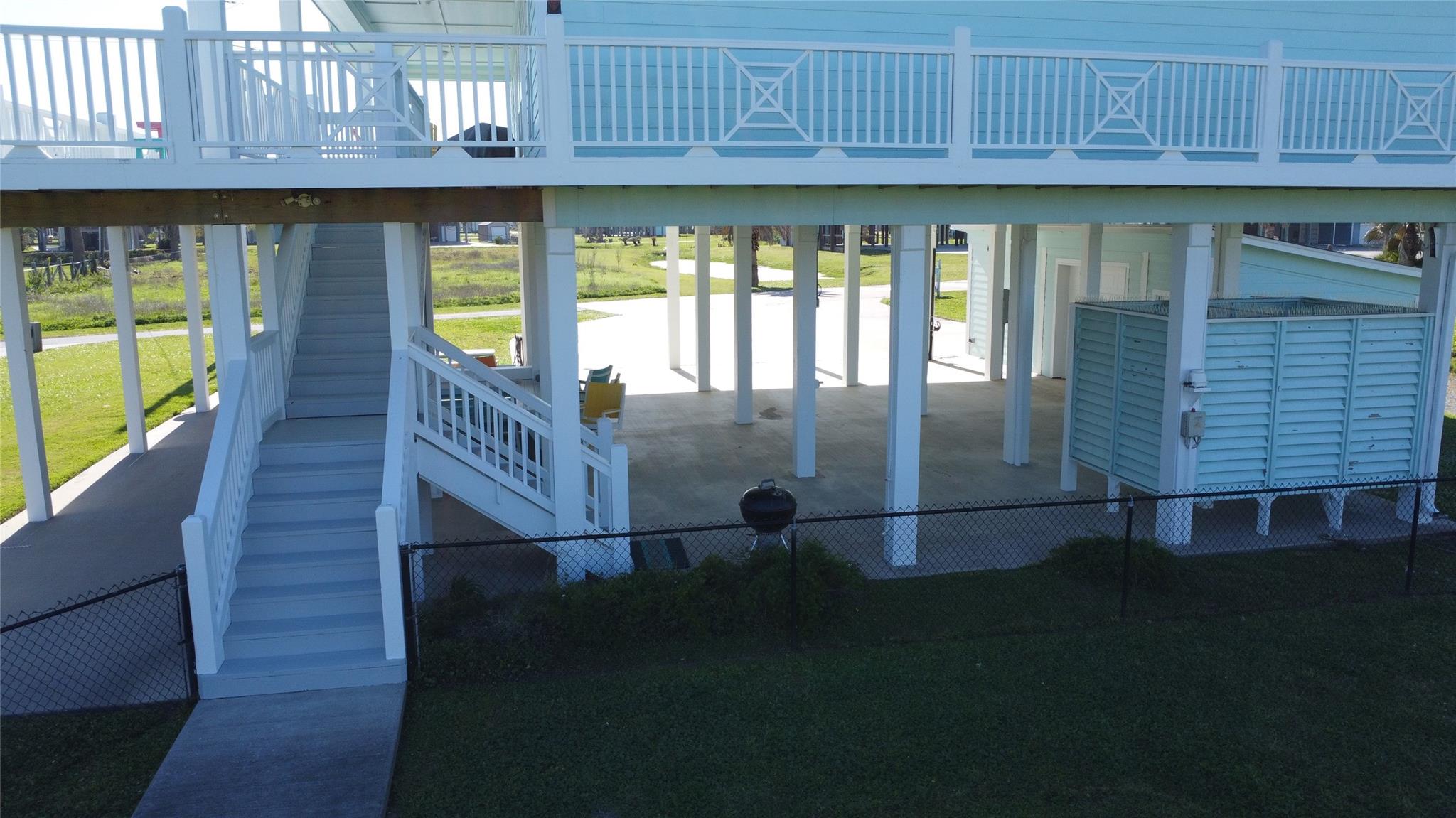 926 Surfside Drive