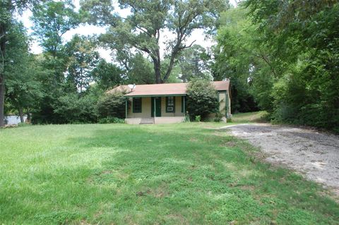 Photo of 1279 E Us Highway 84, Palestine, TX 75801 (MLS # 85840441)