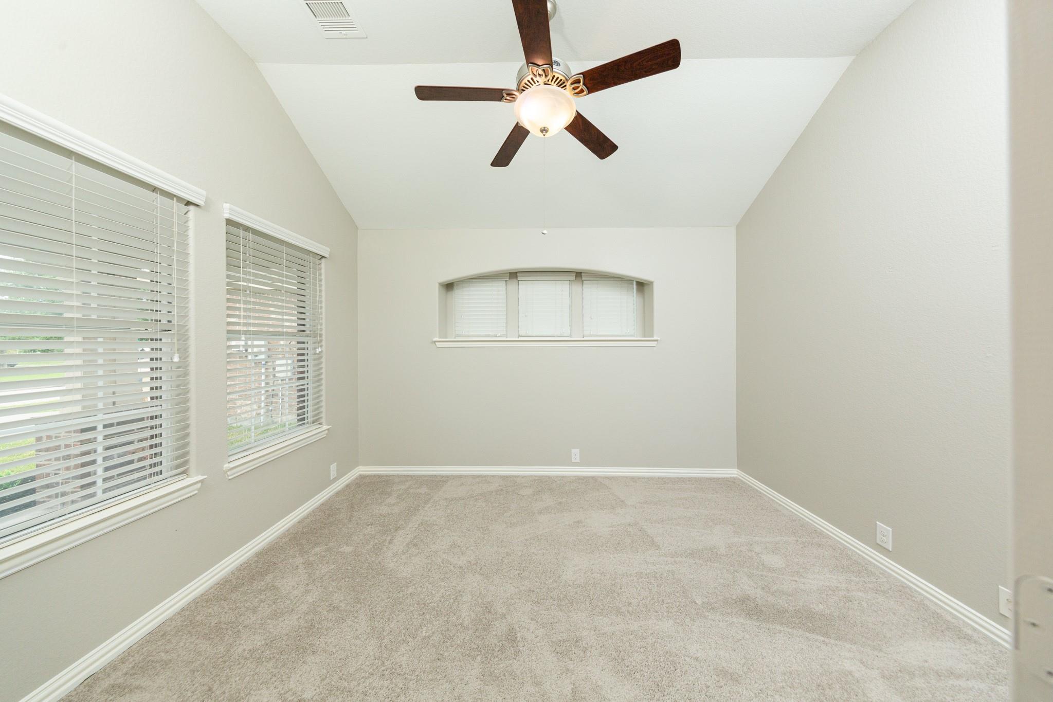 5539 Jay Thrush Drive