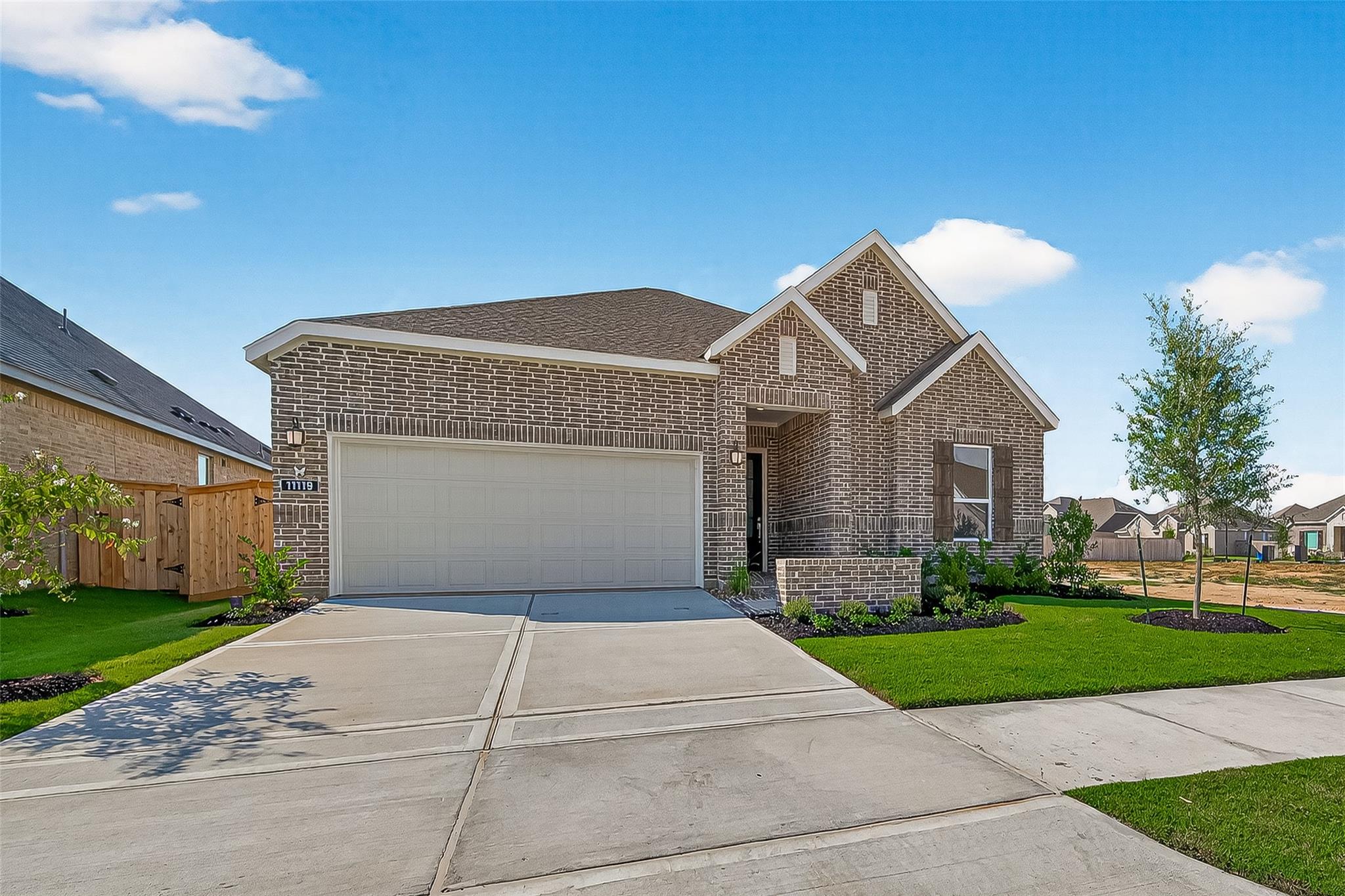 11119 Poplar Tree Dr