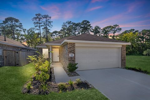 Photo of 586 Falling Cave Drive, Willis, TX 77378 (MLS # 34937044)