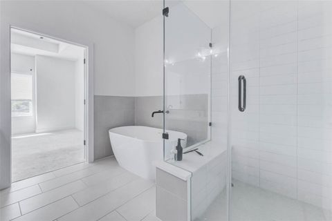 Tiny photo for 334 Eastwood Street, Houston, TX 77011 (MLS # 8087691)