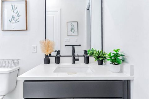 Tiny photo for 334 Eastwood Street, Houston, TX 77011 (MLS # 8087691)