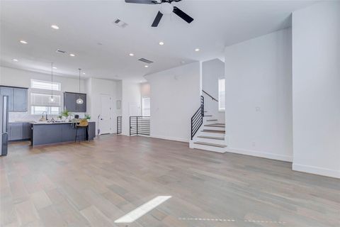 Tiny photo for 334 Eastwood Street, Houston, TX 77011 (MLS # 8087691)