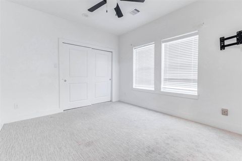Tiny photo for 334 Eastwood Street, Houston, TX 77011 (MLS # 8087691)
