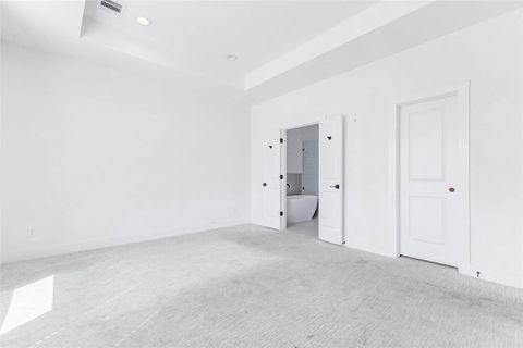 Tiny photo for 334 Eastwood Street, Houston, TX 77011 (MLS # 8087691)