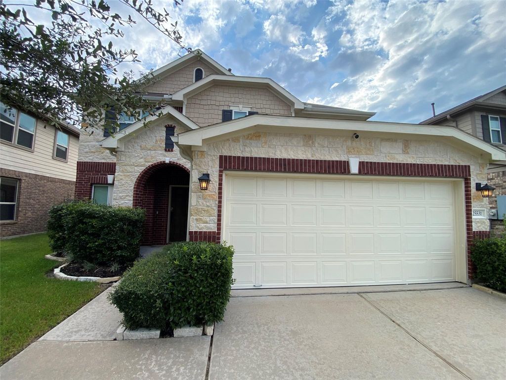 Photo of 25531 Brentmoor Dr Drive, Porter, TX 77365 (MLS # 15541480)