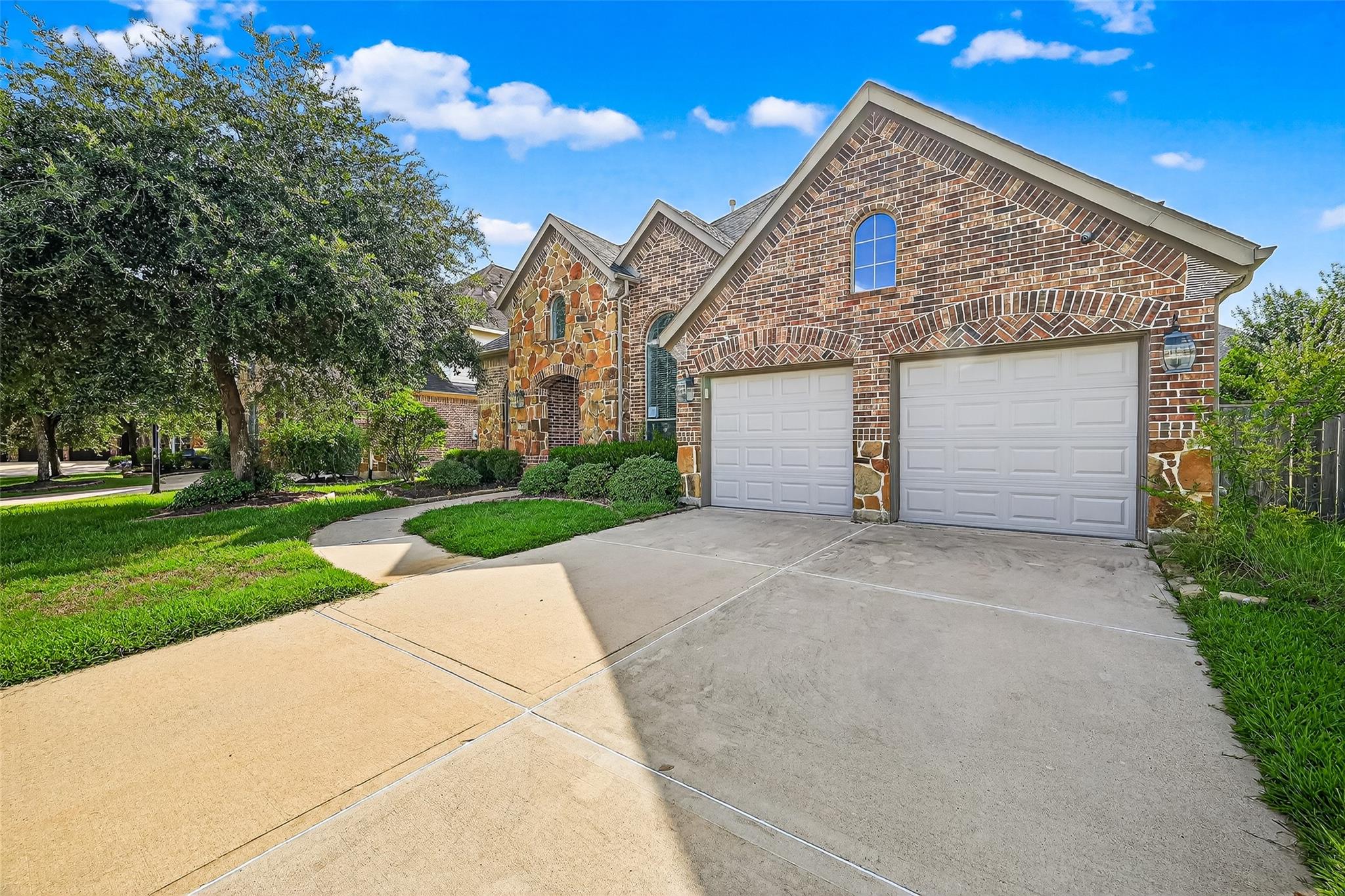 3311 Sunset Field Lane