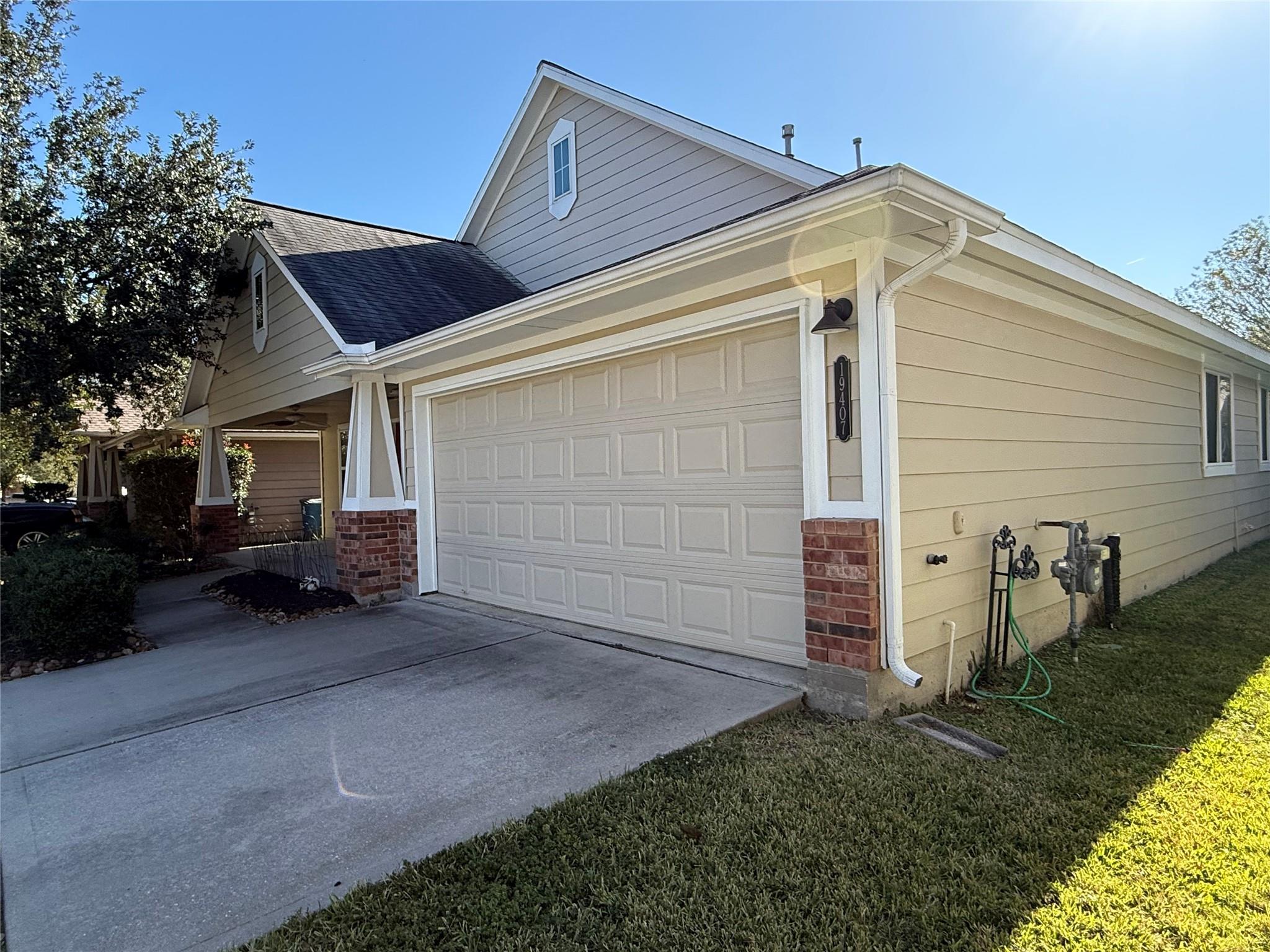 19407 Rosebud Ridge Way