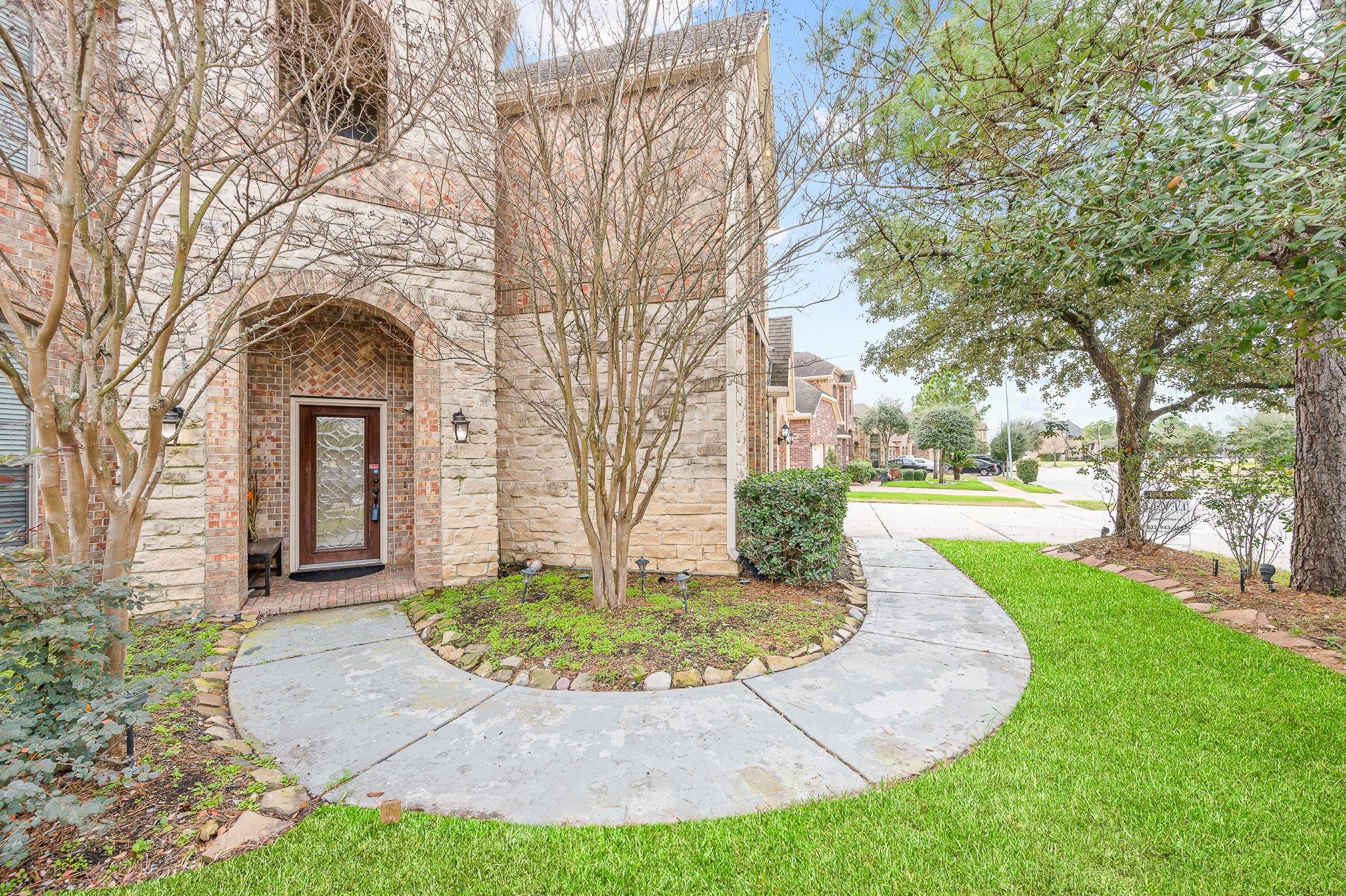 9710 Lansing Meadows Drive