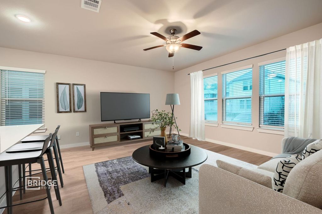 Photo of 81 Fern Court, Lake Jackson, TX 77566 (MLS # 38709881)