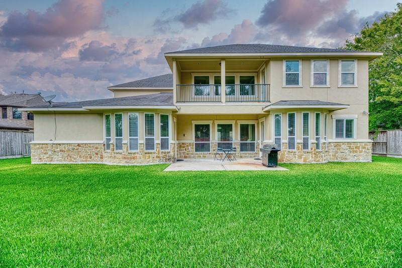 33 Combwell Garden
