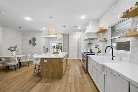 Photo of 1112 Merrill Street, Houston, TX 77009 (MLS # 58081494)