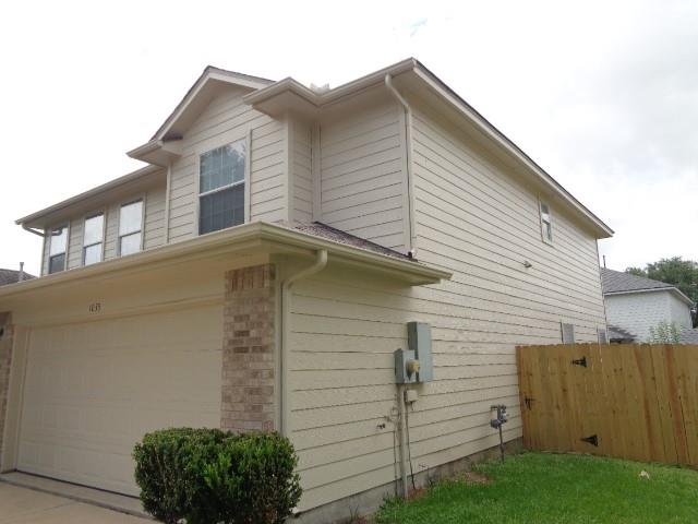1035 Junction Court