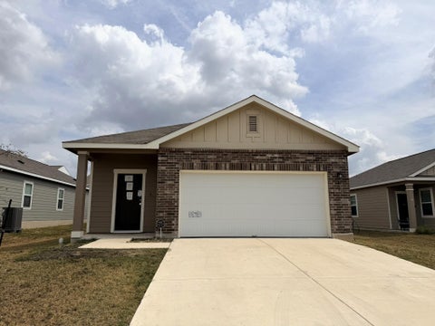 Photo of 409 Magnum Force Drive, Jarrell, TX 76537 (MLS # 42623876)