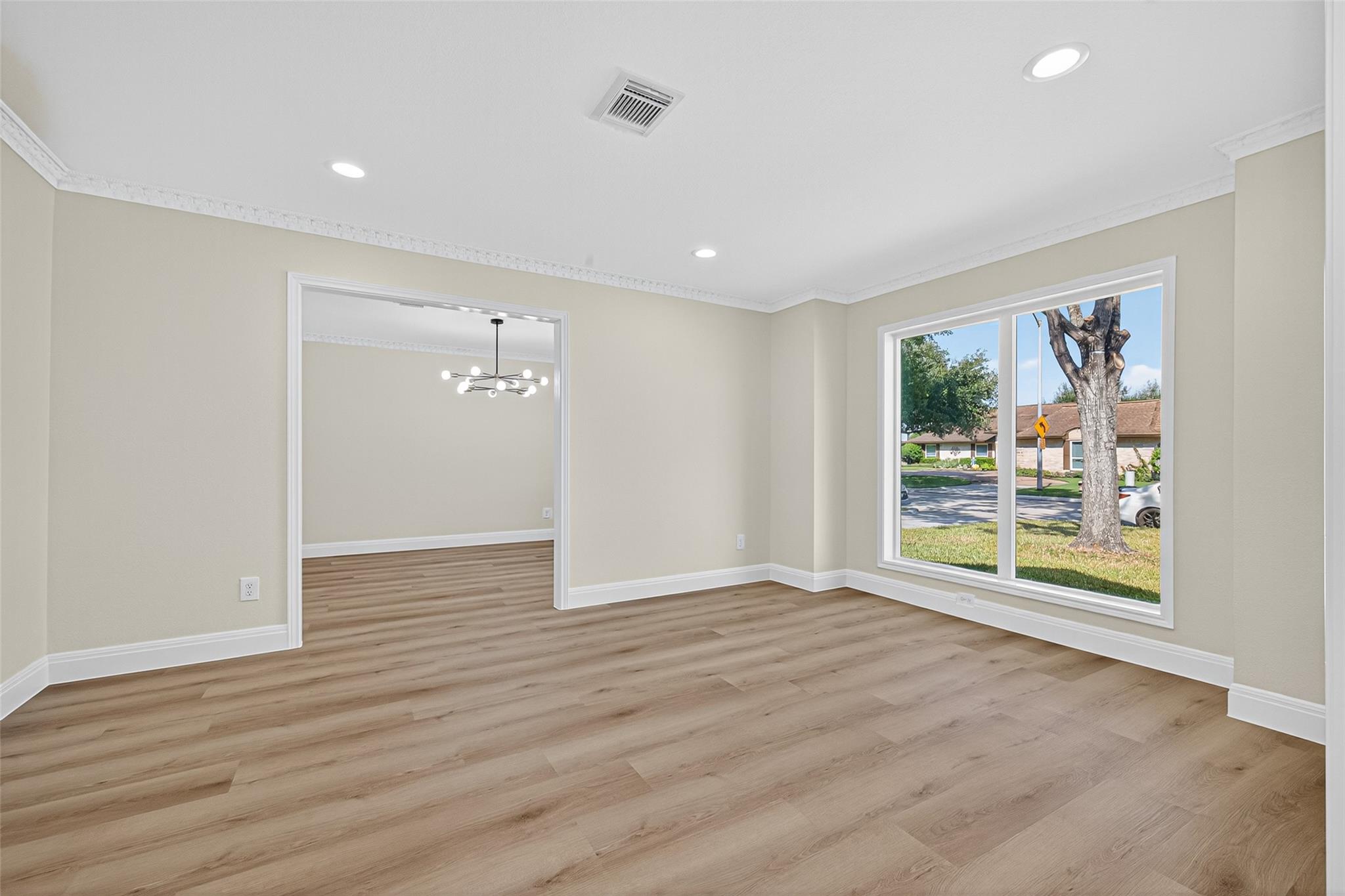 3607 Point Clear Drive