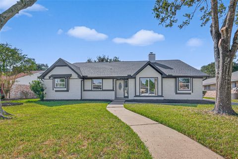 Homes For Sale - 3607 Point Clear Drive<br/> Missouri City, TX 77459