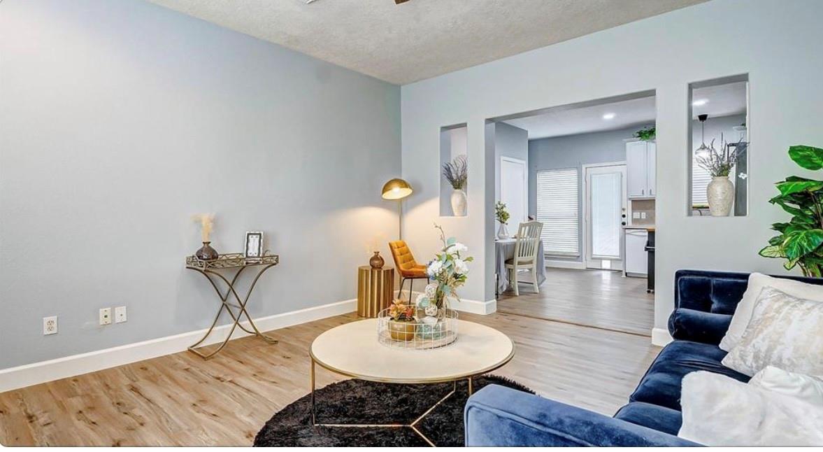 18927 Crescent Fountain Road