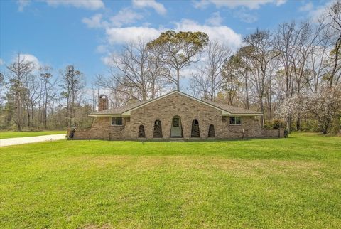 Vacant Land For Sale - 1284 Beverly Drive<br/> Shepherd, TX 77371