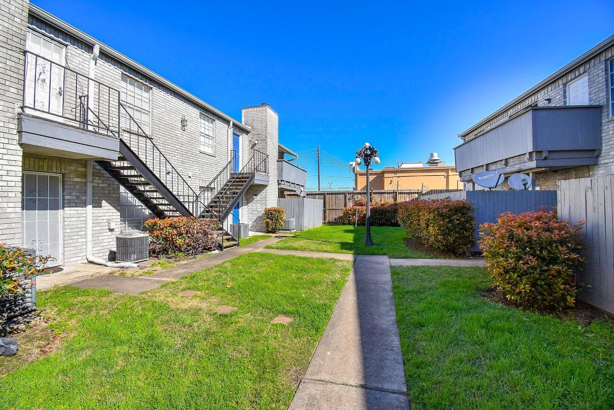 9700 Leawood Boulevard 1007