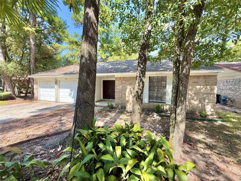 Photo of 16 Rock Pine Court, The Woodlands, TX 77381 (MLS # 30076853)