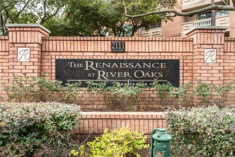Photo of 2111 Welch Street #A232, Houston, TX 77019 (MLS # 54675926)