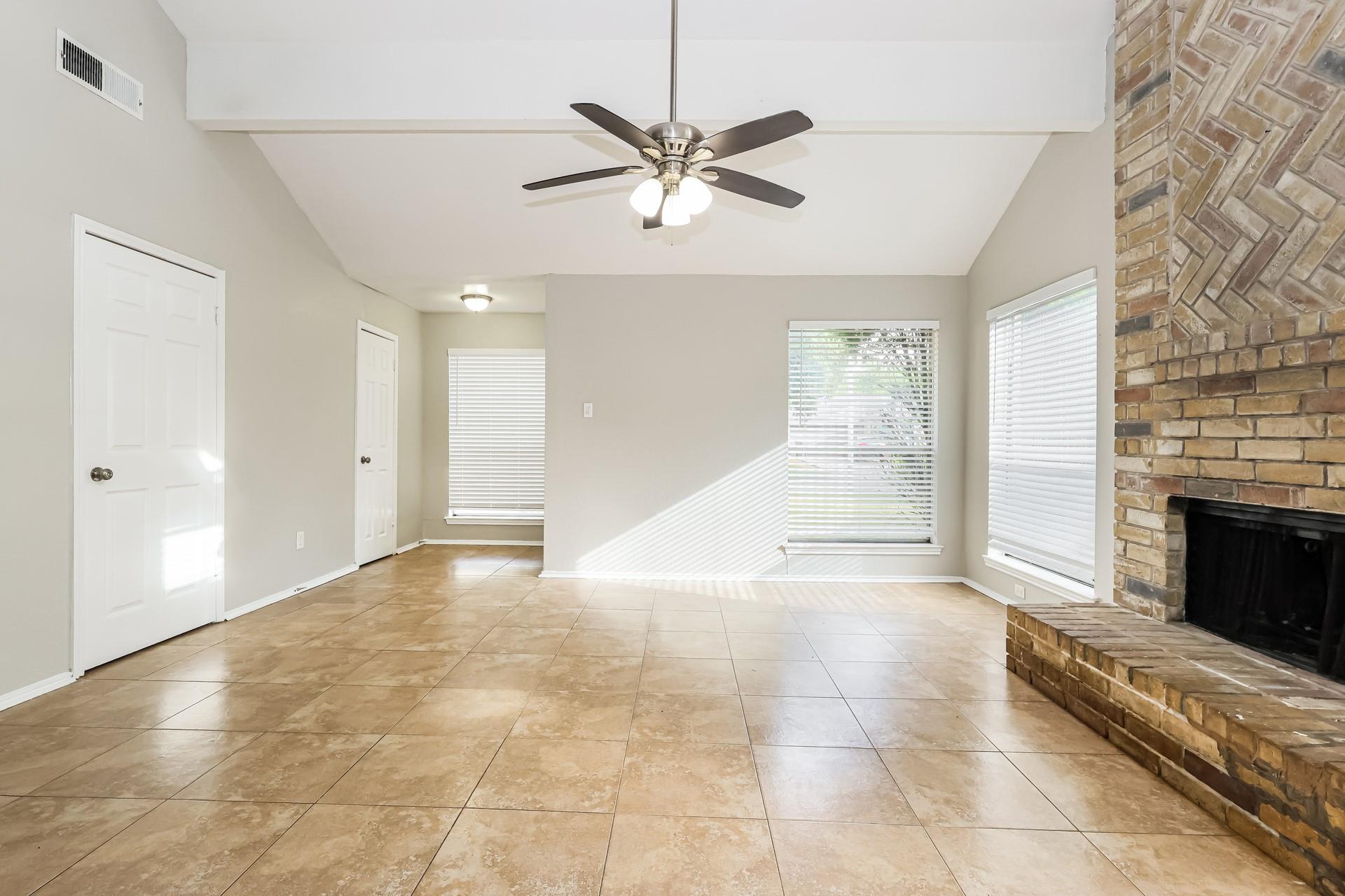 2322 Piddler Drive