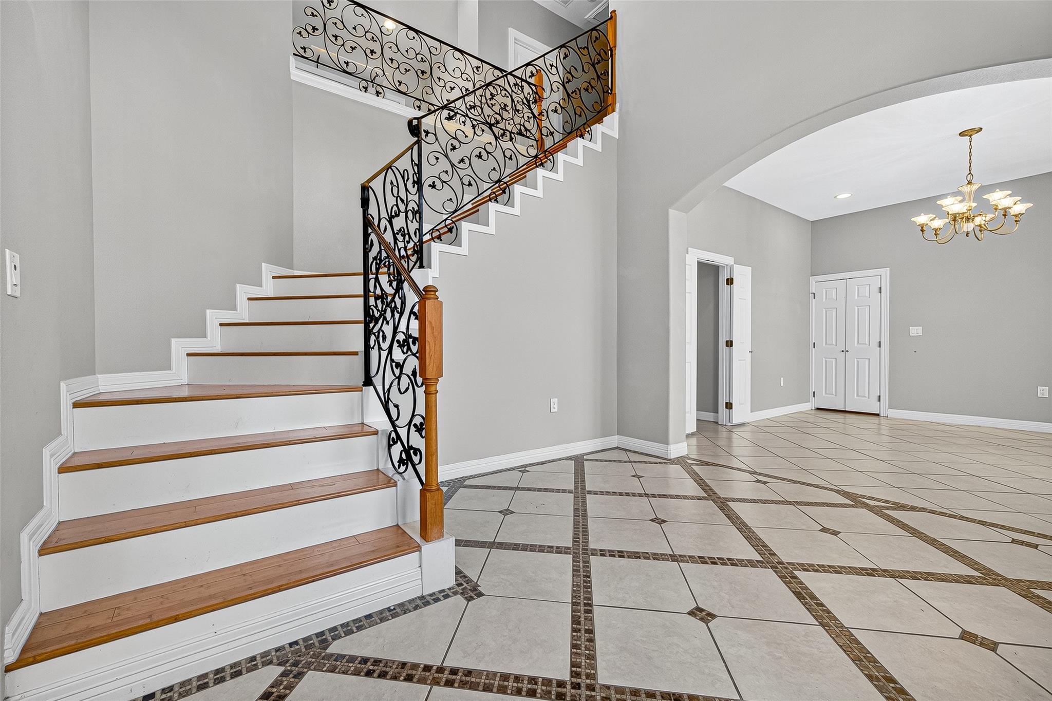 13819 Lakeview Meadow Drive